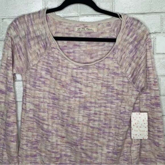 NWT Free People Spaced Out Long Sleeved Knit Top - Picture 3 of 10